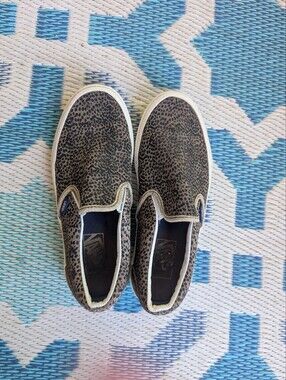Vans Slip-On Sneakers in Leopard Print